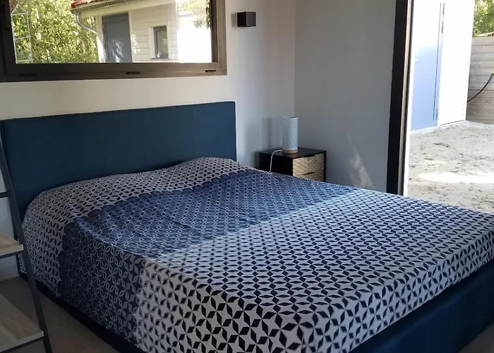 La Maison Squirrel סולאק-סור-מר